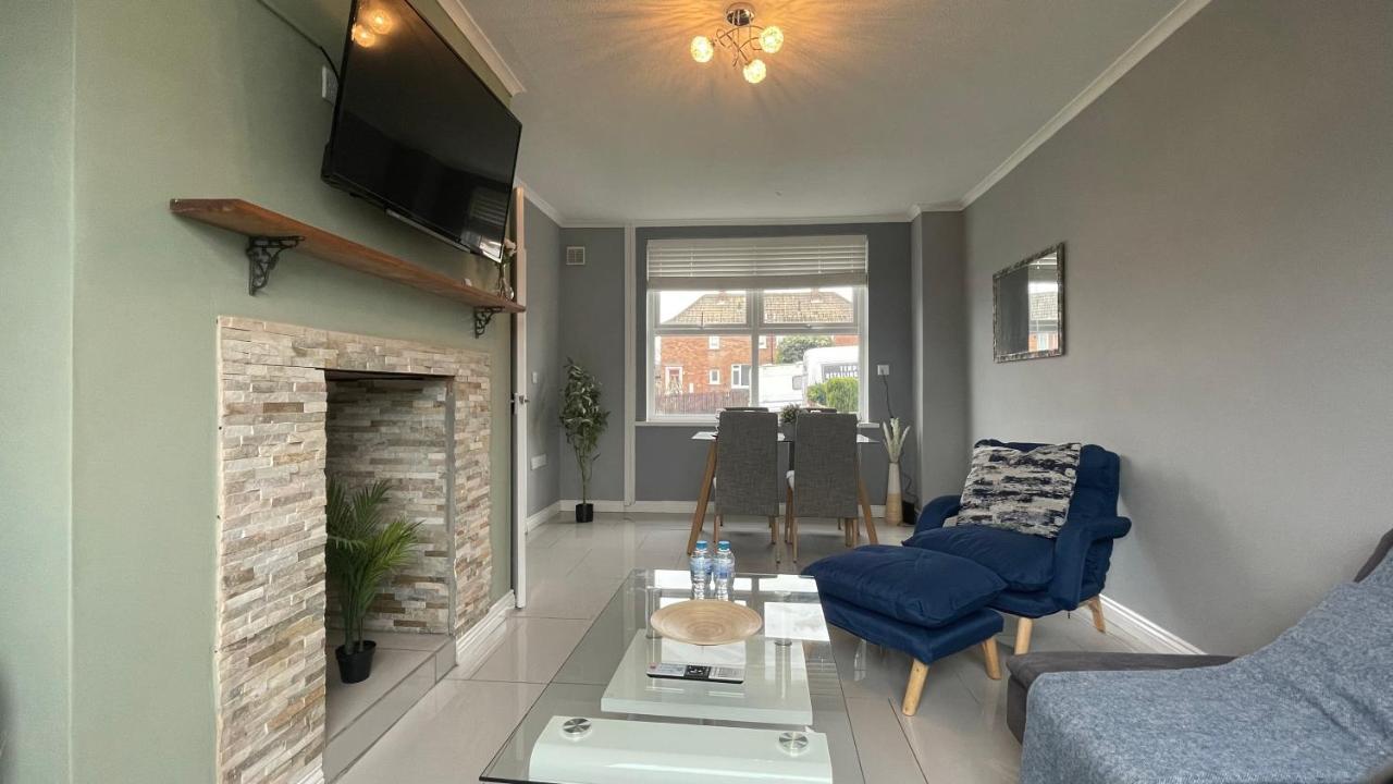 Fully Serviced Three Bed House In Durham Exterior foto