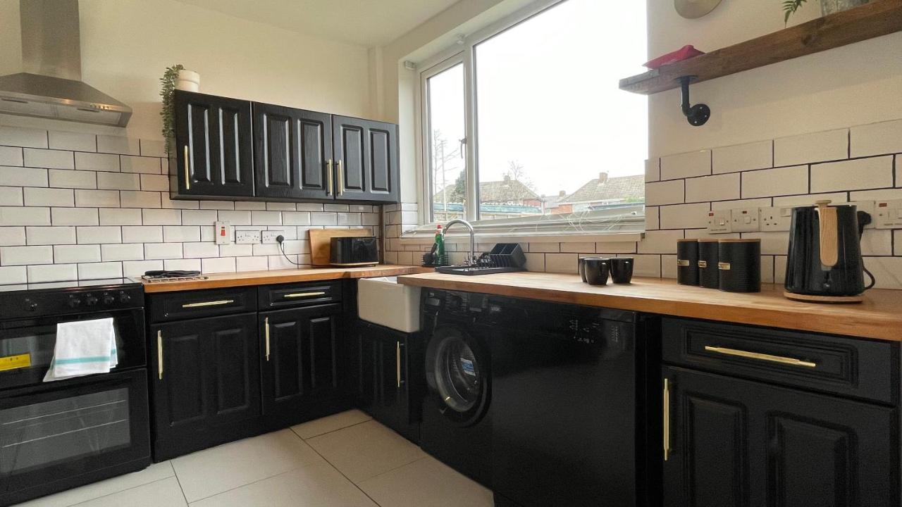 Fully Serviced Three Bed House In Durham Exterior foto
